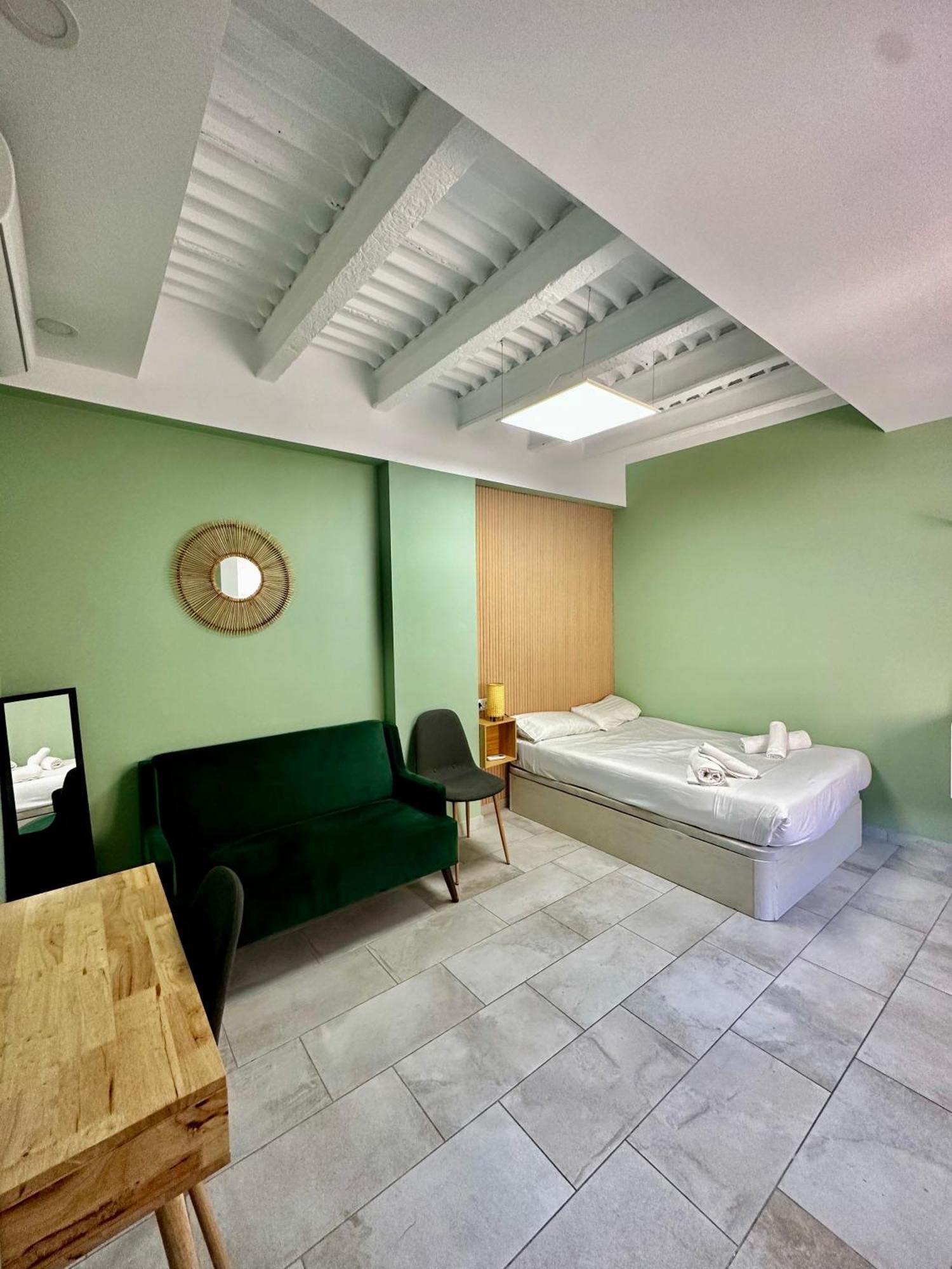 Lovely Studio Apartment Málaga Dış mekan fotoğraf